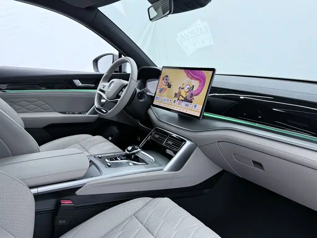 BYD Tang New Energy — миниатюра 9