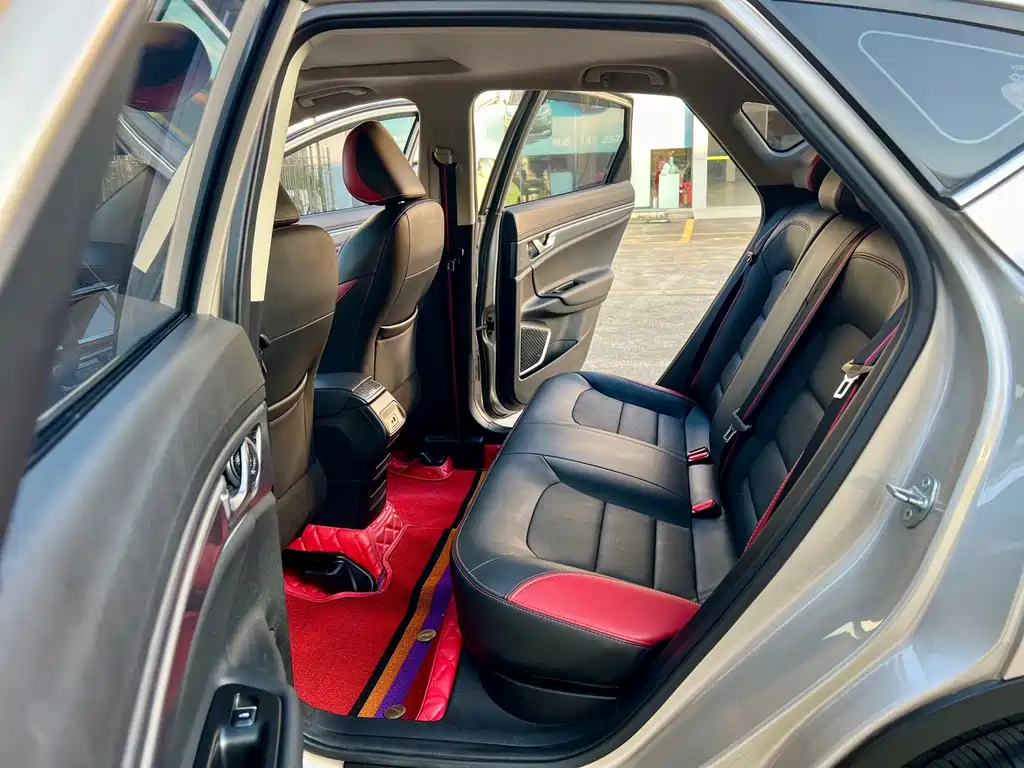 Geely Emgrand GS — миниатюра 16