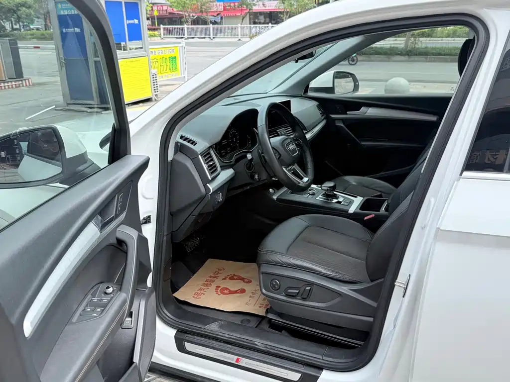 Audi Q5L — миниатюра 5