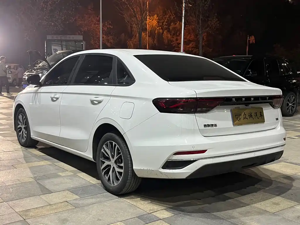 Geely Emgrand — миниатюра 4