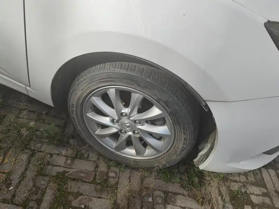 Changan V7 — миниатюра 6