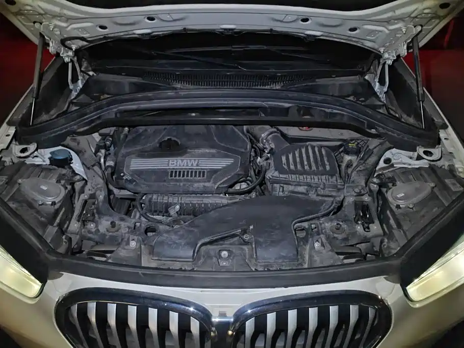 BMW X1 — миниатюра 10