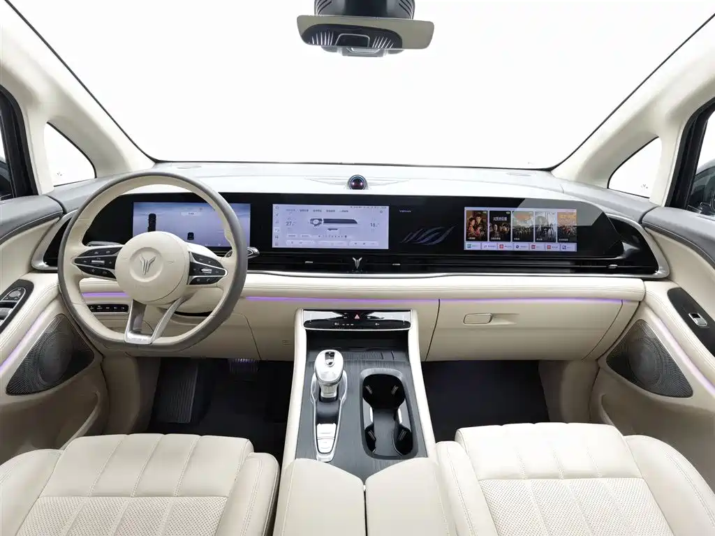 LANTU AUTOMOBILE LANTU DREAMER