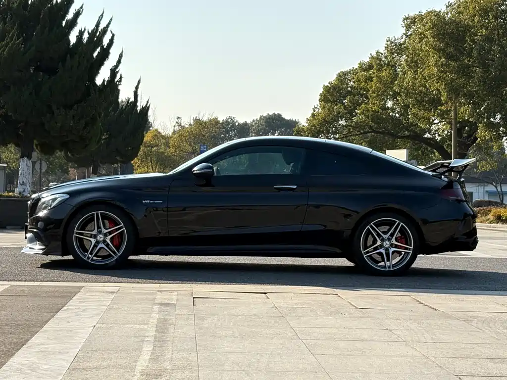 MERCEDES-BENZ C CLASS AMG