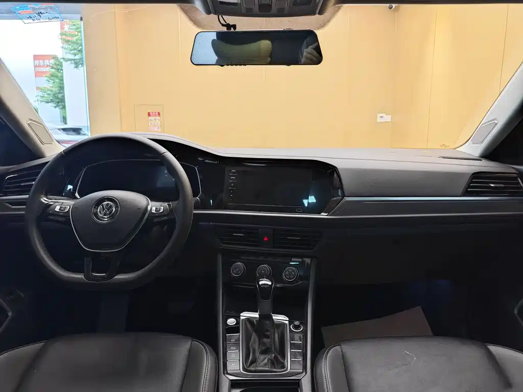 Volkswagen Sagitar — миниатюра 19