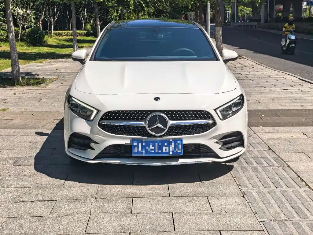 Mercedes-Benz A-Class — миниатюра 2