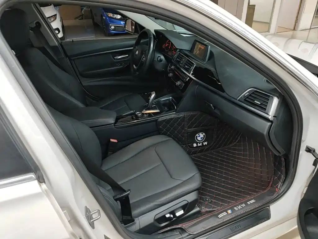 BMW 3 Series — миниатюра 25