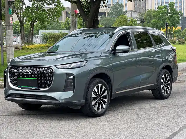 2025 Chery Tiggo 8 Pro