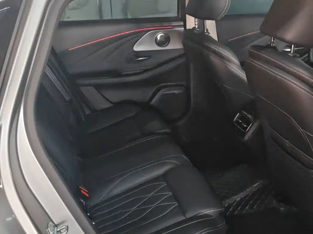 Chery Arrizo 8 — миниатюра 11