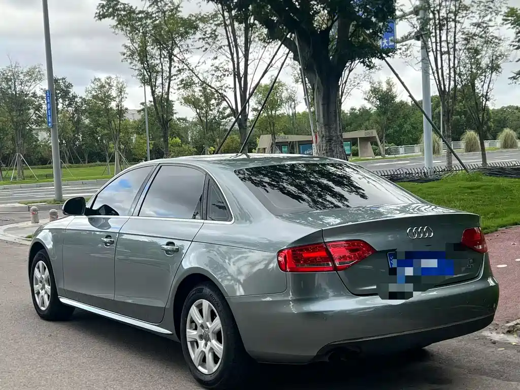Audi A4L — миниатюра 6