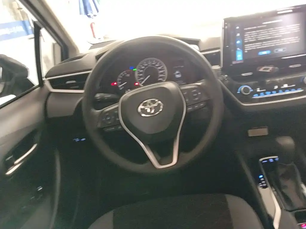 Toyota Corolla — миниатюра 11