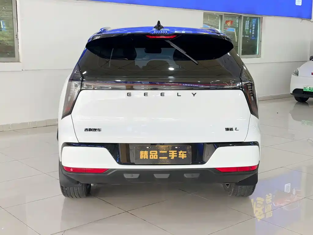 Geely Boyue L — миниатюра 5