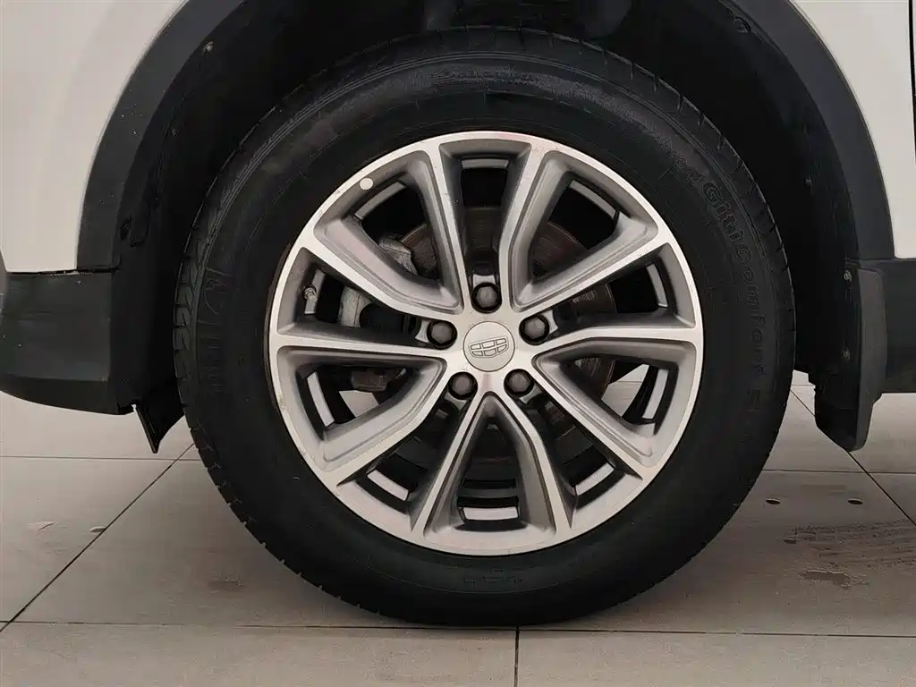 GEELY AUTOMOBILE BOYUE