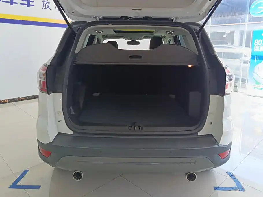 Ford Kuga — миниатюра 4