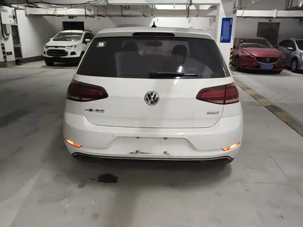 Volkswagen Golf — миниатюра 6