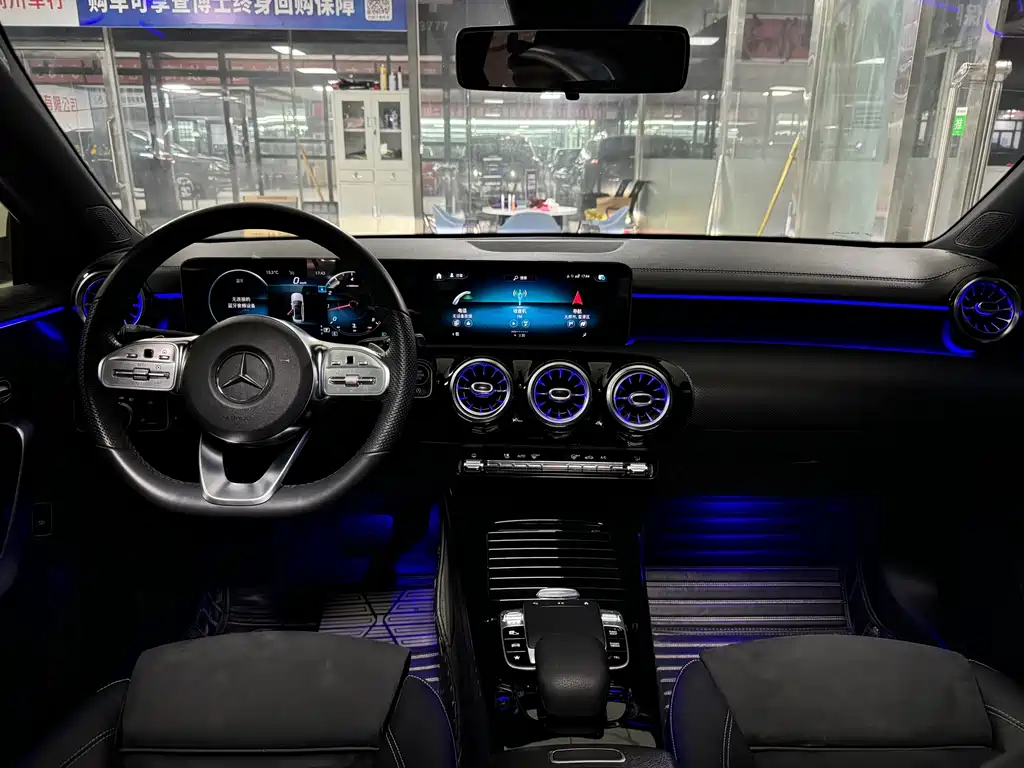 MERCEDES-BENZ A CLASS