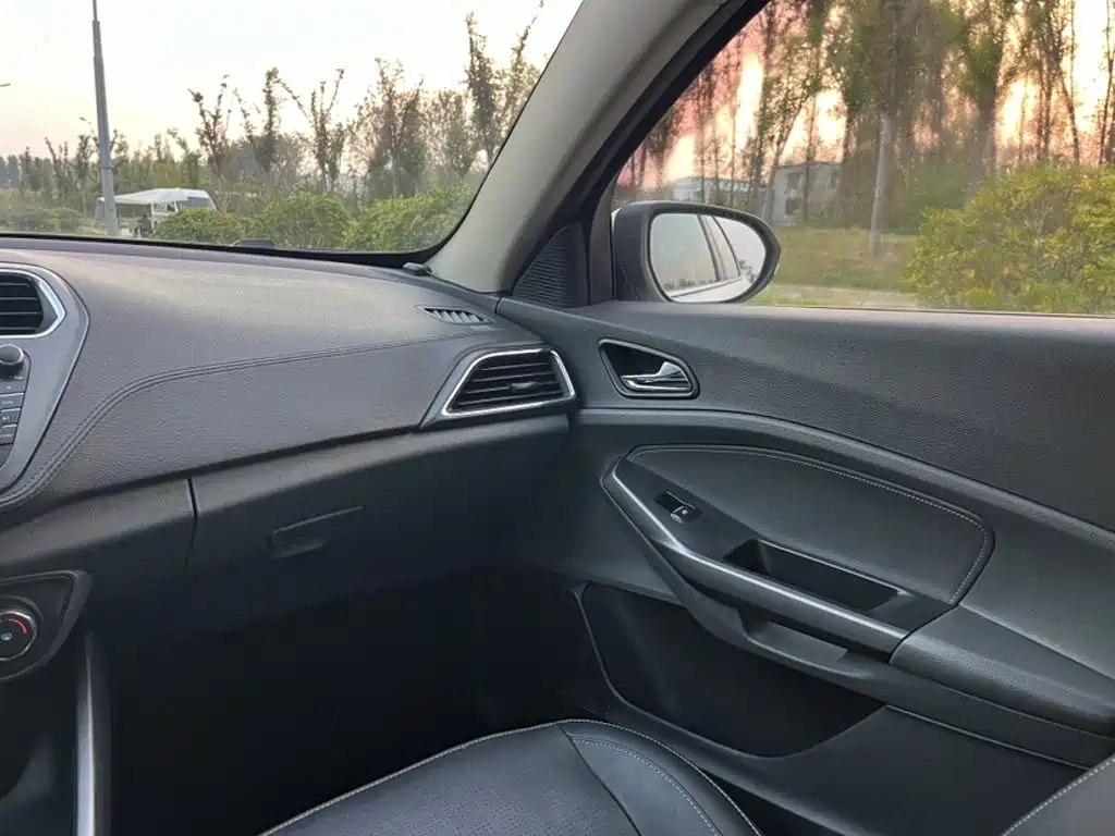 Ford Escort — миниатюра 14