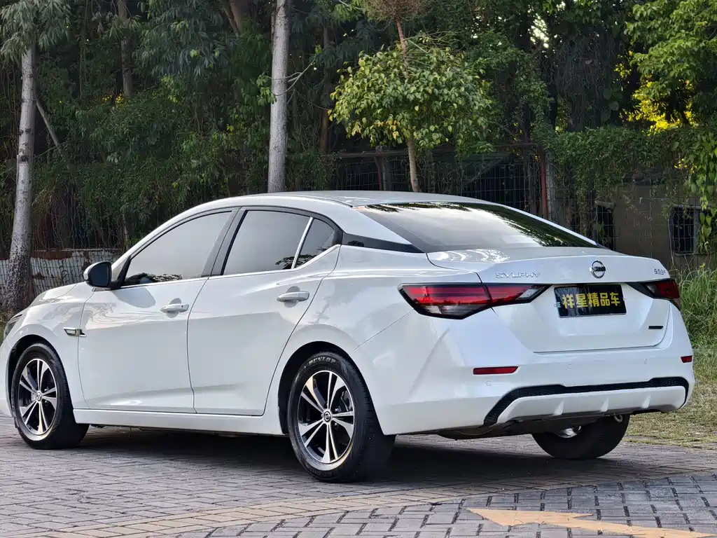 Nissan Sylphy — миниатюра 10