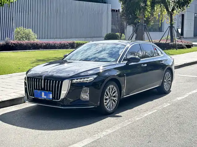 2023 Hongqi H5