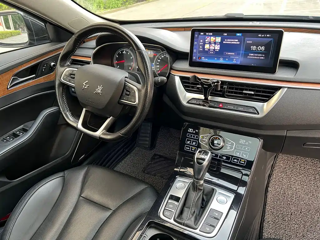 Hongqi H5 2018 30TD 60