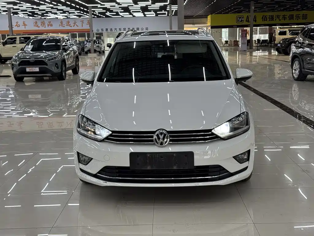 Volkswagen Golf Sportsvan — миниатюра 2