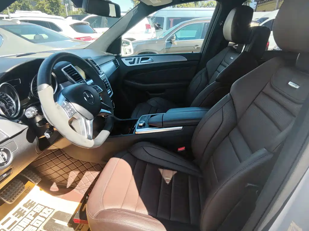 Mercedes-Benz M-Class AMG — миниатюра 6
