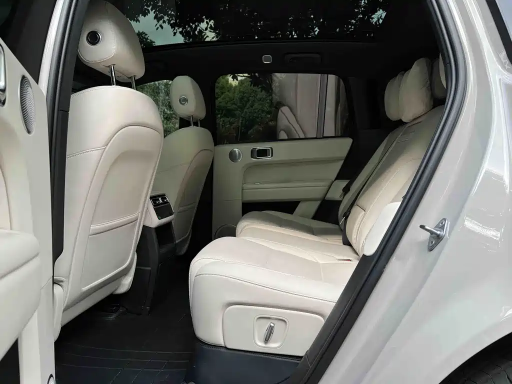 Li Auto L6 2024 Pro