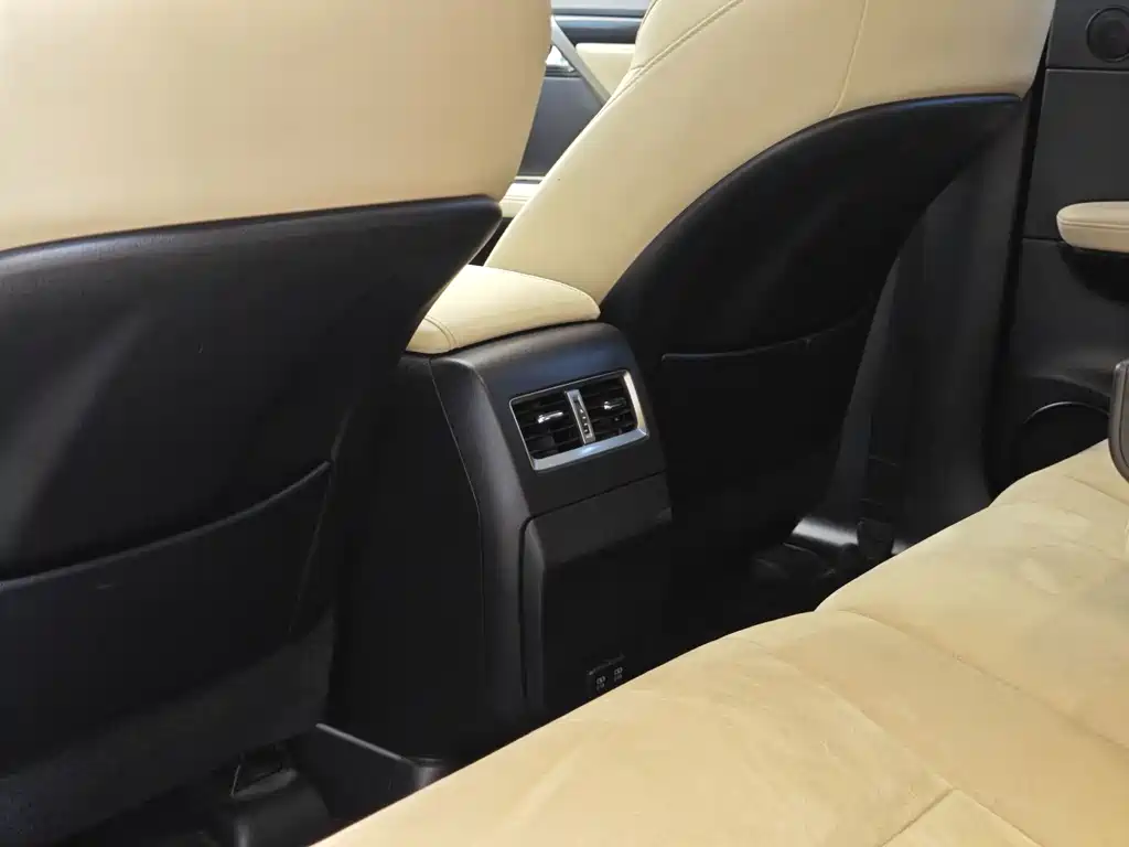 Lexus RX — миниатюра 27