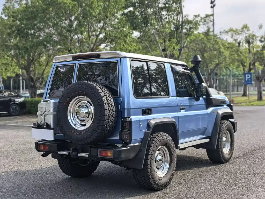 Toyota Land Cruiser 2025 2.8L AT