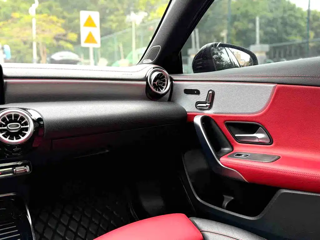 Mercedes-Benz A-Class AMG — миниатюра 6