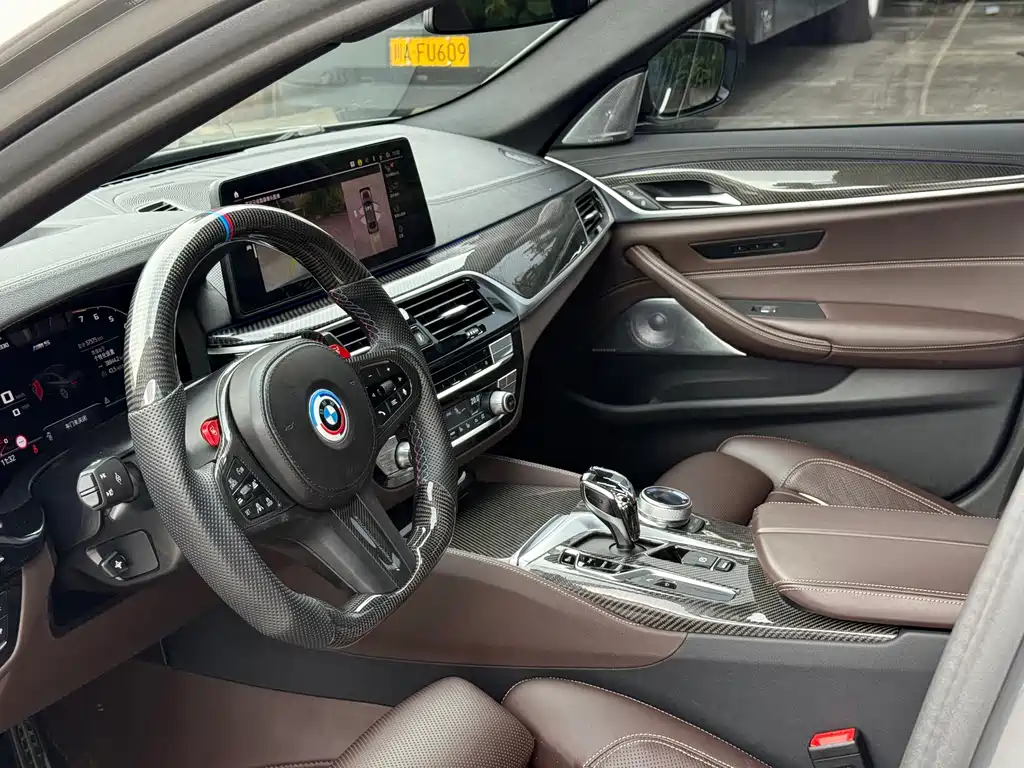 BMW 5 Series (Import) — миниатюра 8