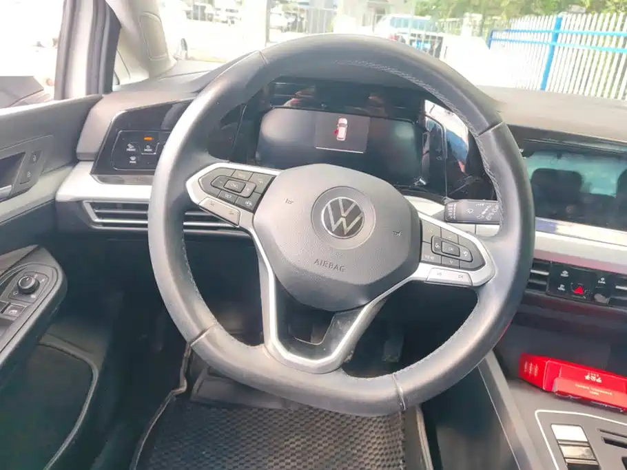 Volkswagen Golf — миниатюра 15