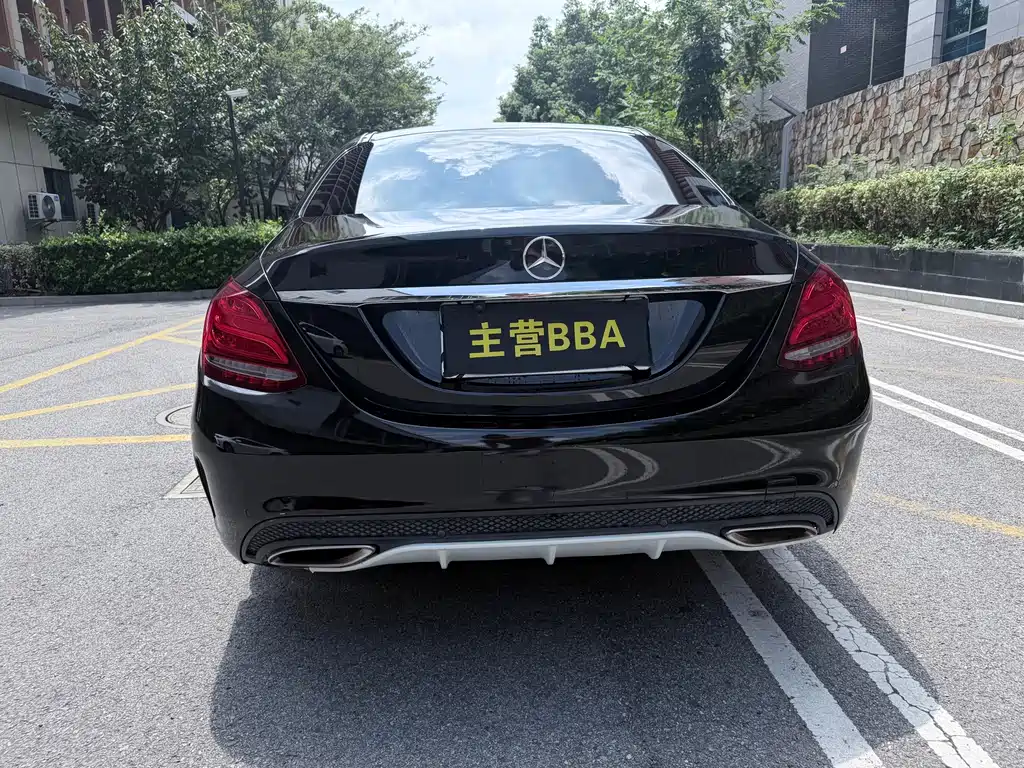 Mercedes-Benz C-Class — миниатюра 18