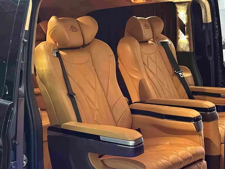 Mercedes-Benz Vito — миниатюра 14