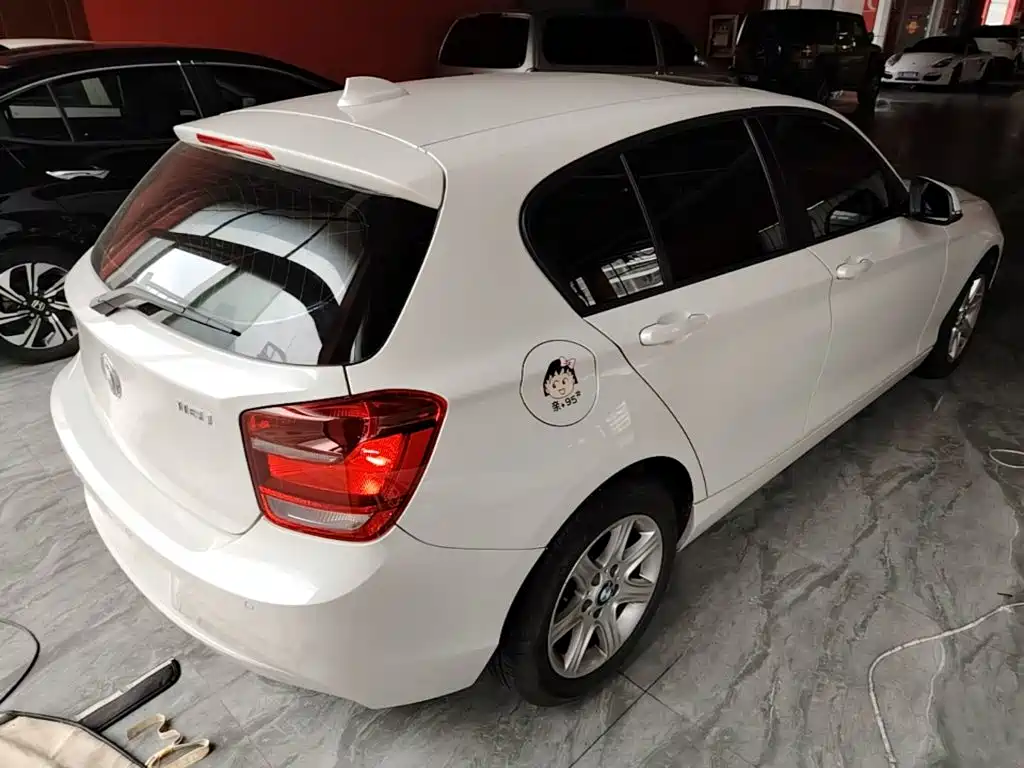 BMW 1 Series (Import) — миниатюра 7