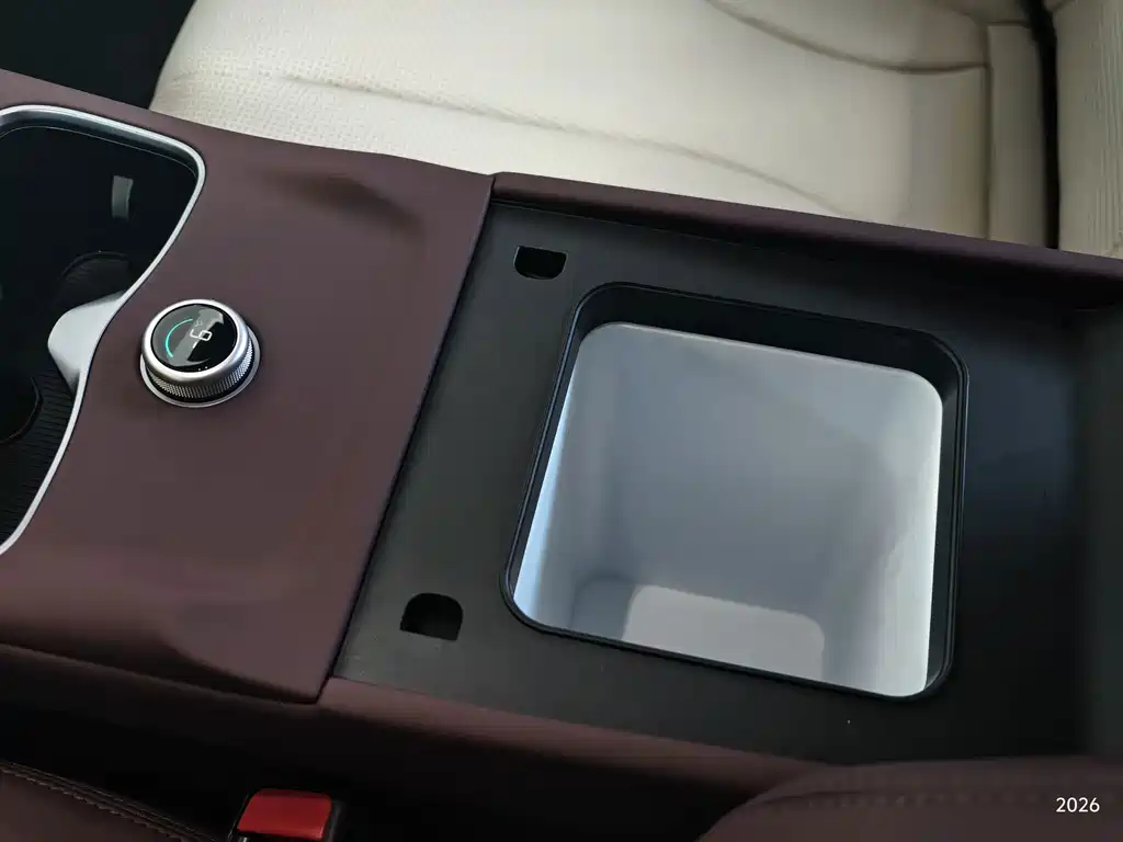 BYD Seal 07 DM-i — миниатюра 18