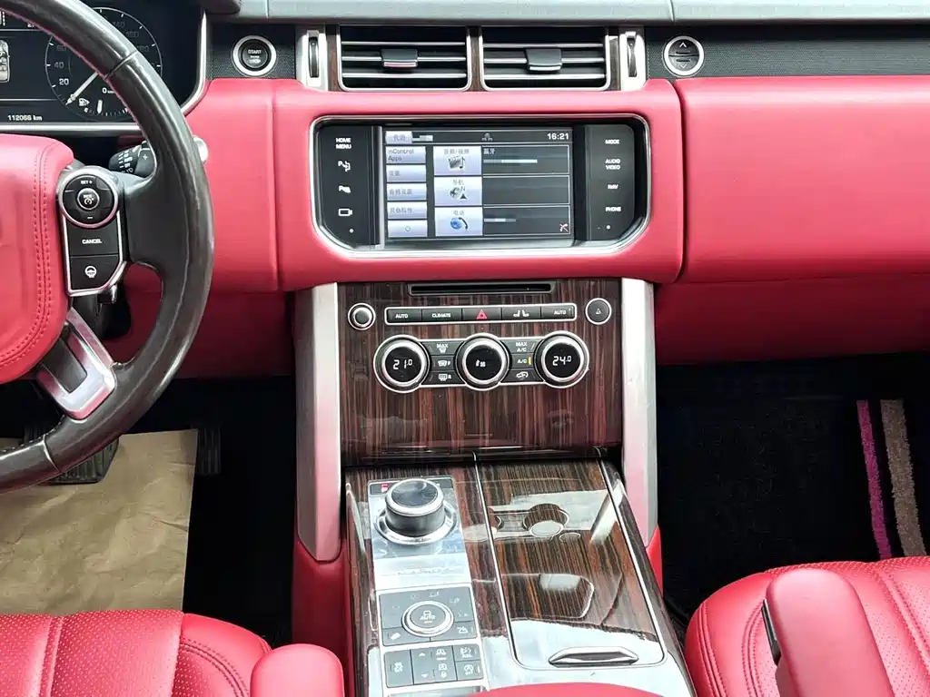 Land Rover Range Rover — миниатюра 9