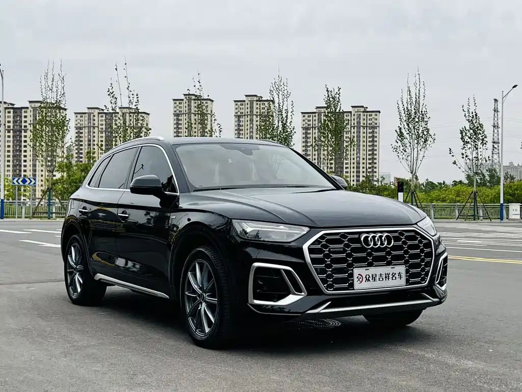 Audi Q5L 2022
