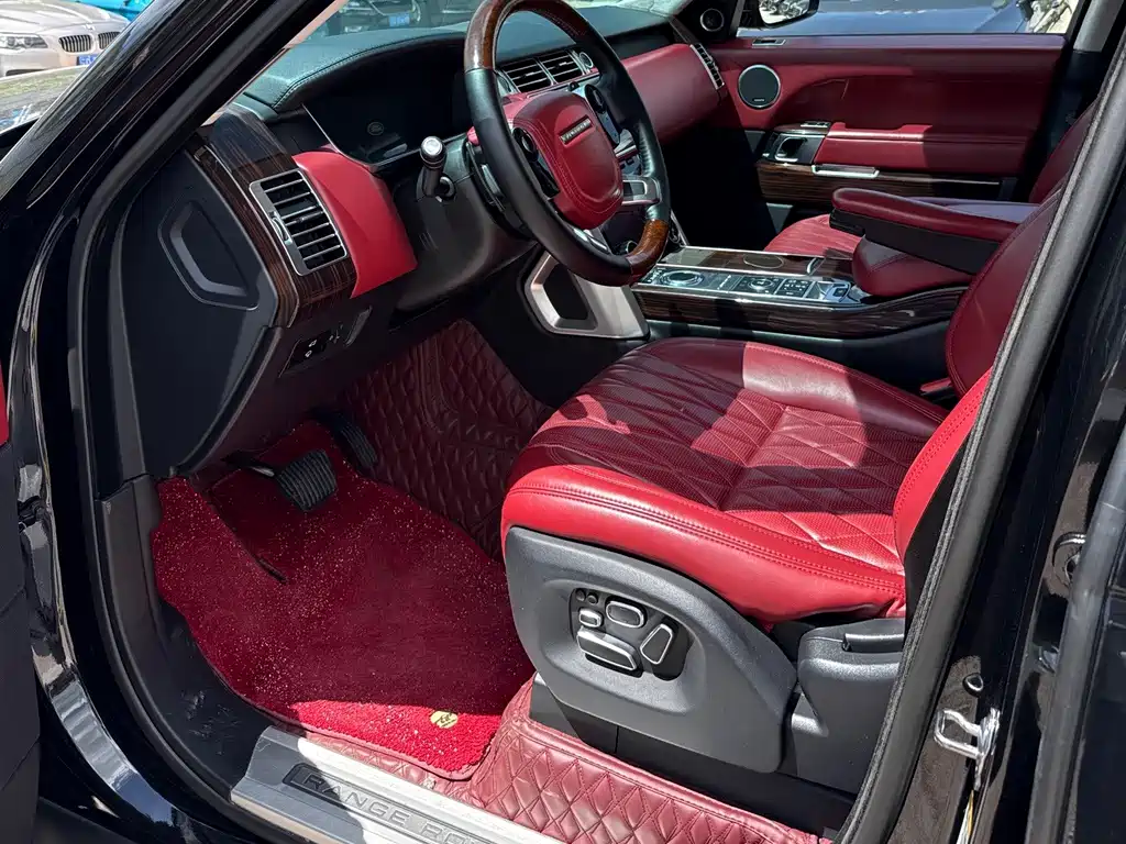 Land Rover Range Rover — миниатюра 7