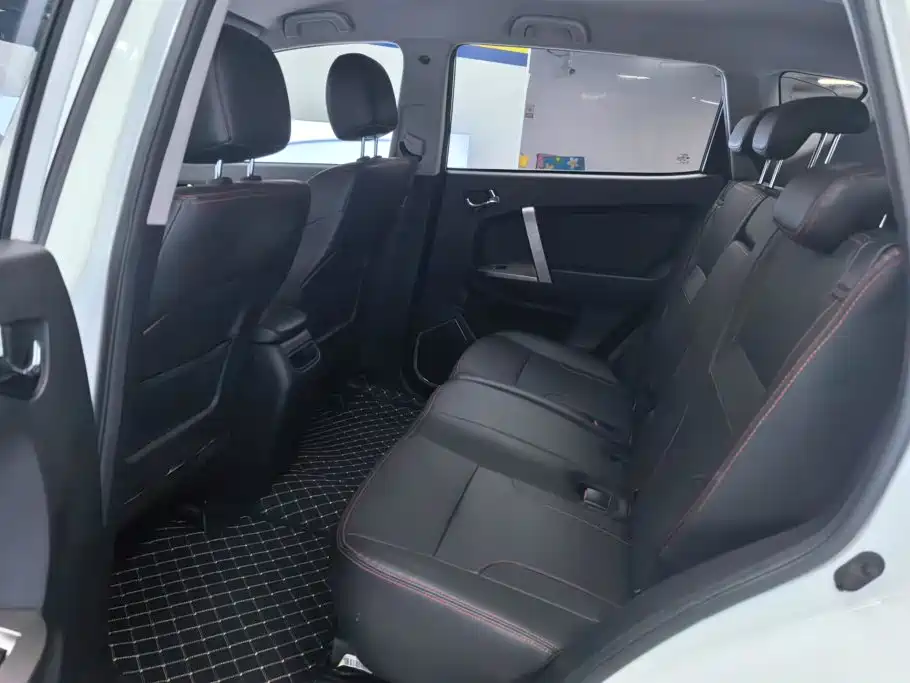 Geely GX7 — миниатюра 11