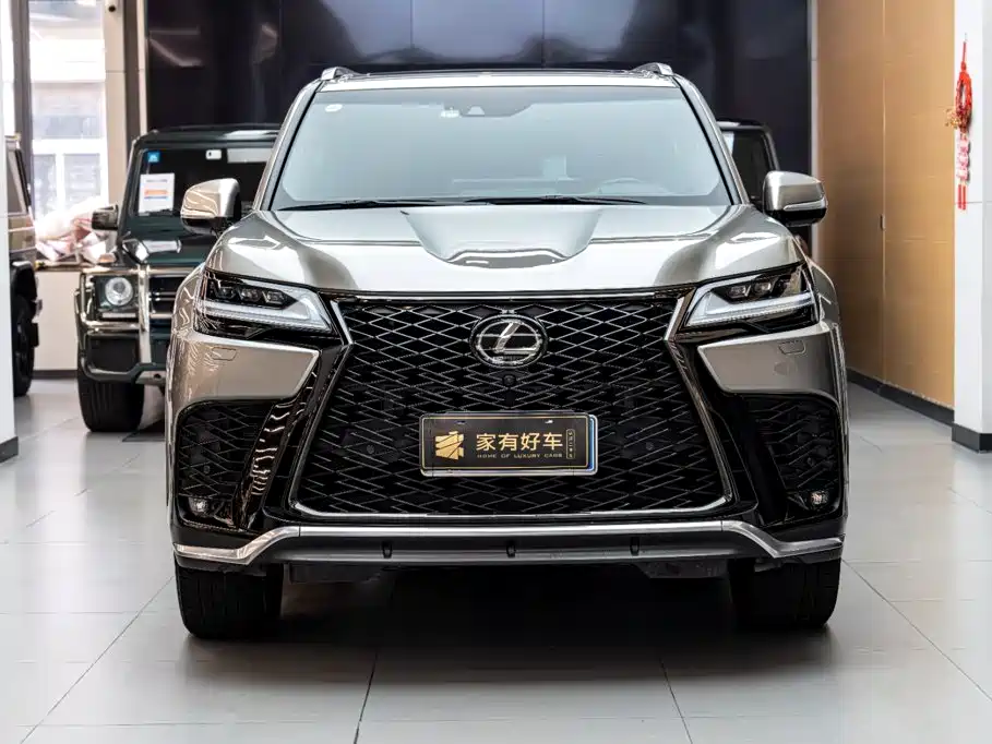 Lexus LX — миниатюра 2