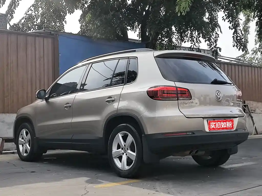 Volkswagen Tiguan — миниатюра 16