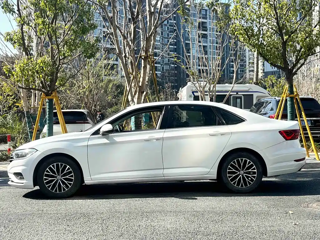 Volkswagen Sagitar — миниатюра 8