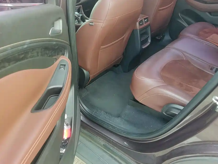 Buick Envision Plus — миниатюра 11