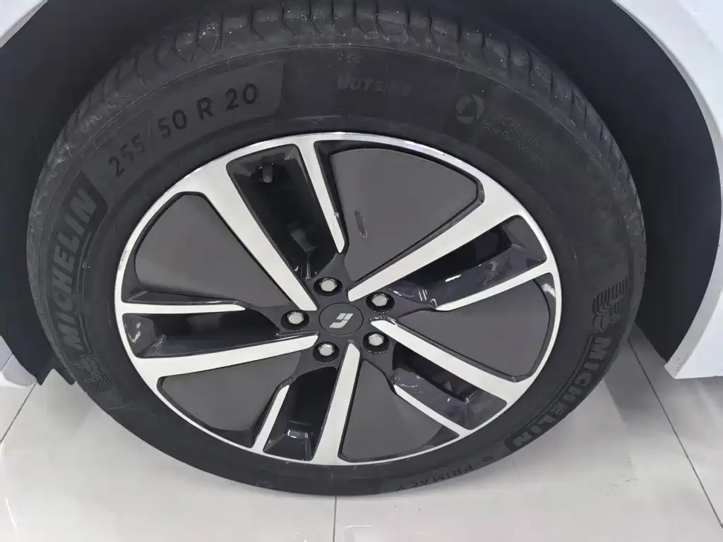 Li Auto Li L7 — миниатюра 14