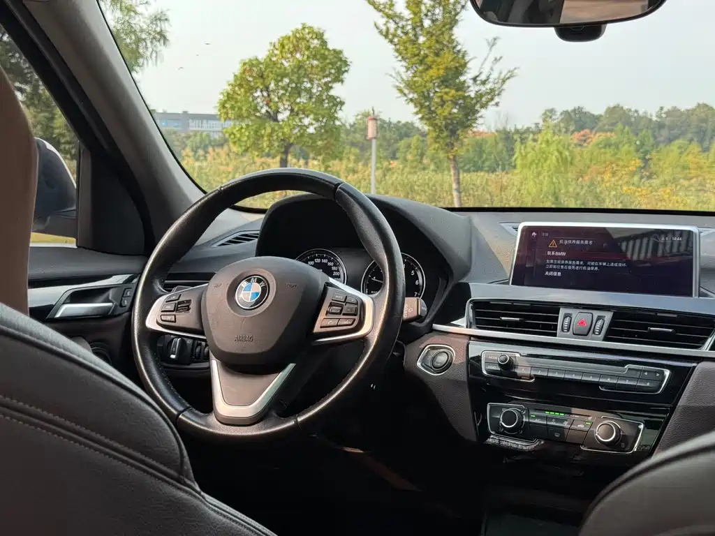 BMW X1 — миниатюра 10