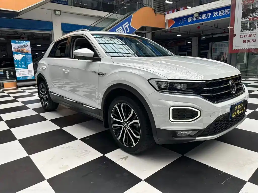 Volkswagen T-Roc — миниатюра 3