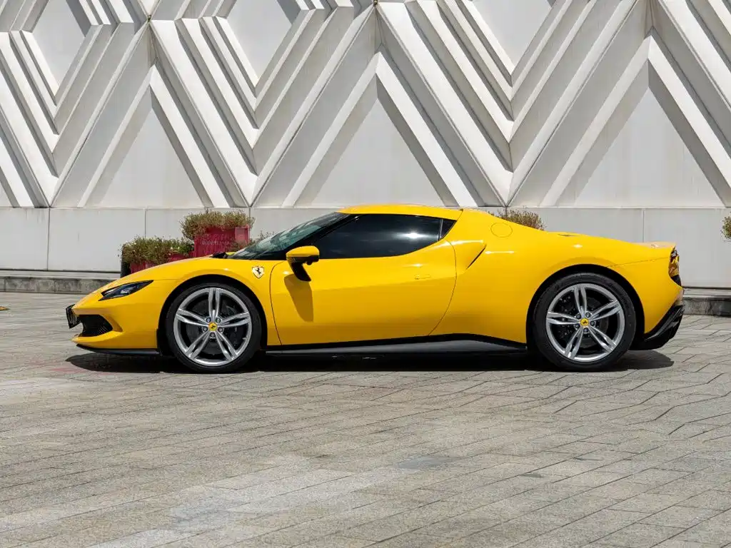 Ferrari 296 — миниатюра 7