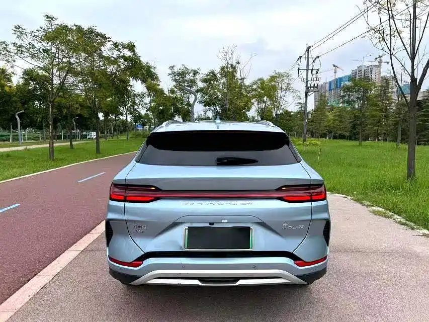 BYD PLUS New Energy — миниатюра 7