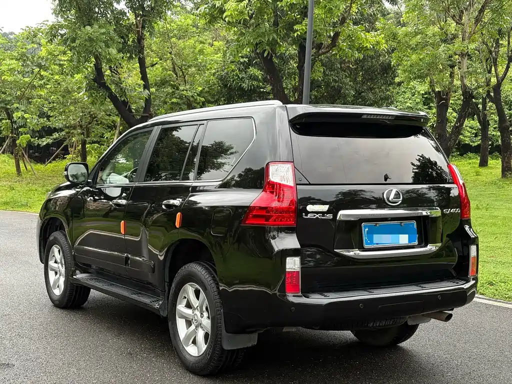 Lexus GX — миниатюра 7
